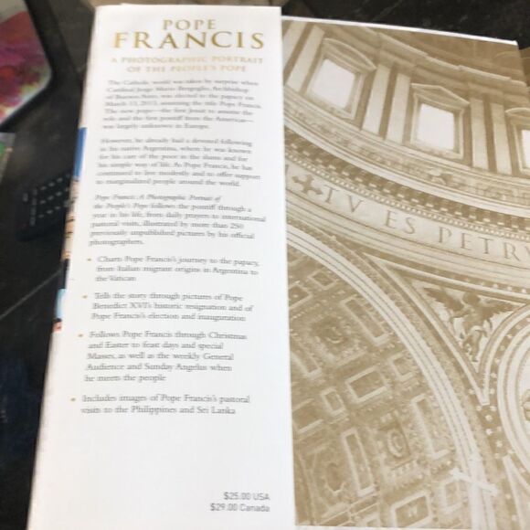 Pope Francis. A Photographic Portrait of The People’s Pope - Picture 2 of 6